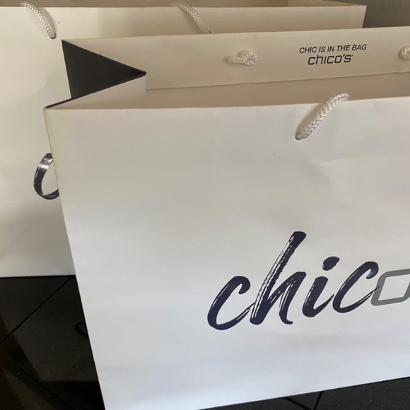 Chico’s - Picture 9 of 15